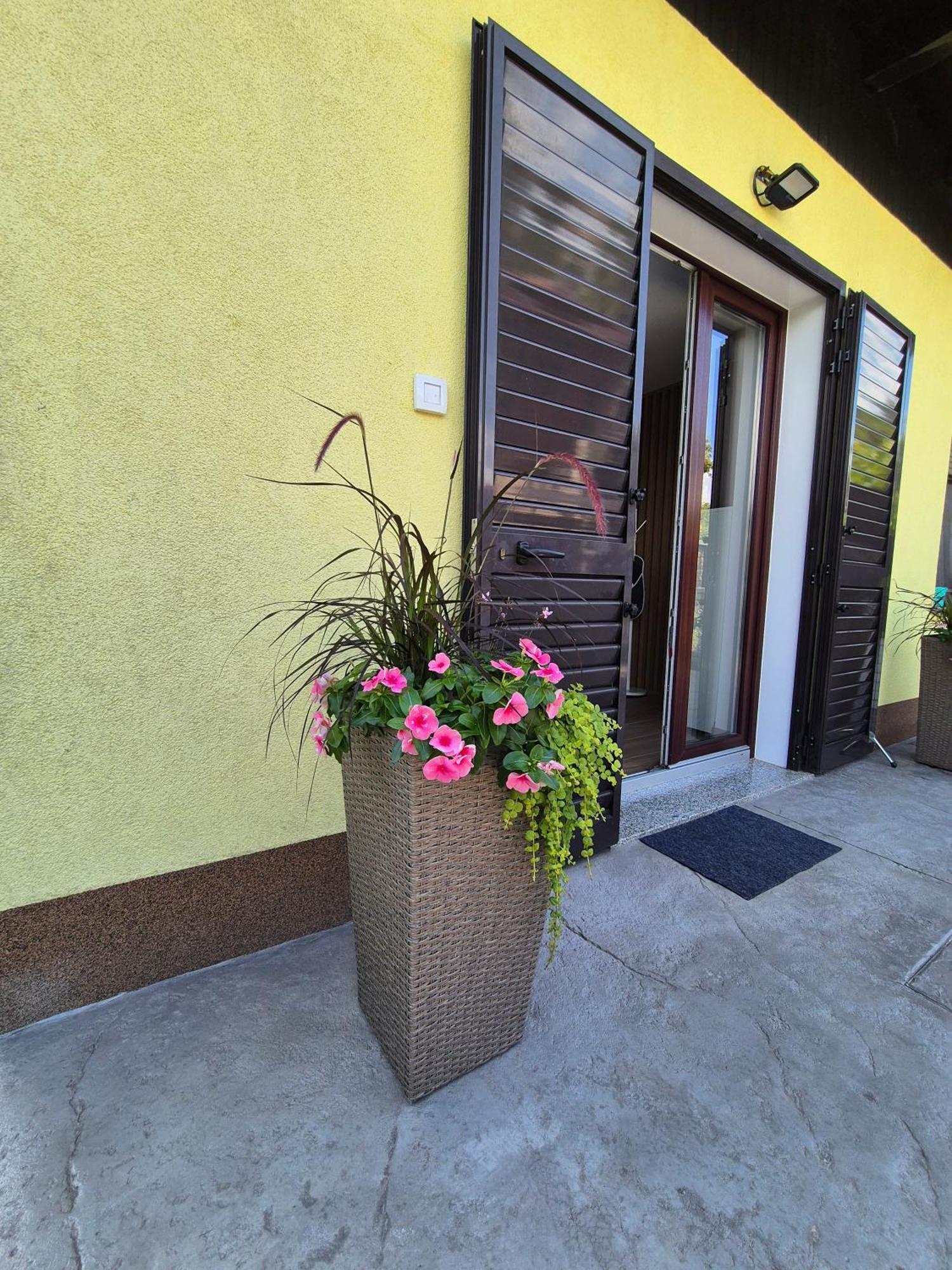 Harmony Apartment Koper Buitenkant foto